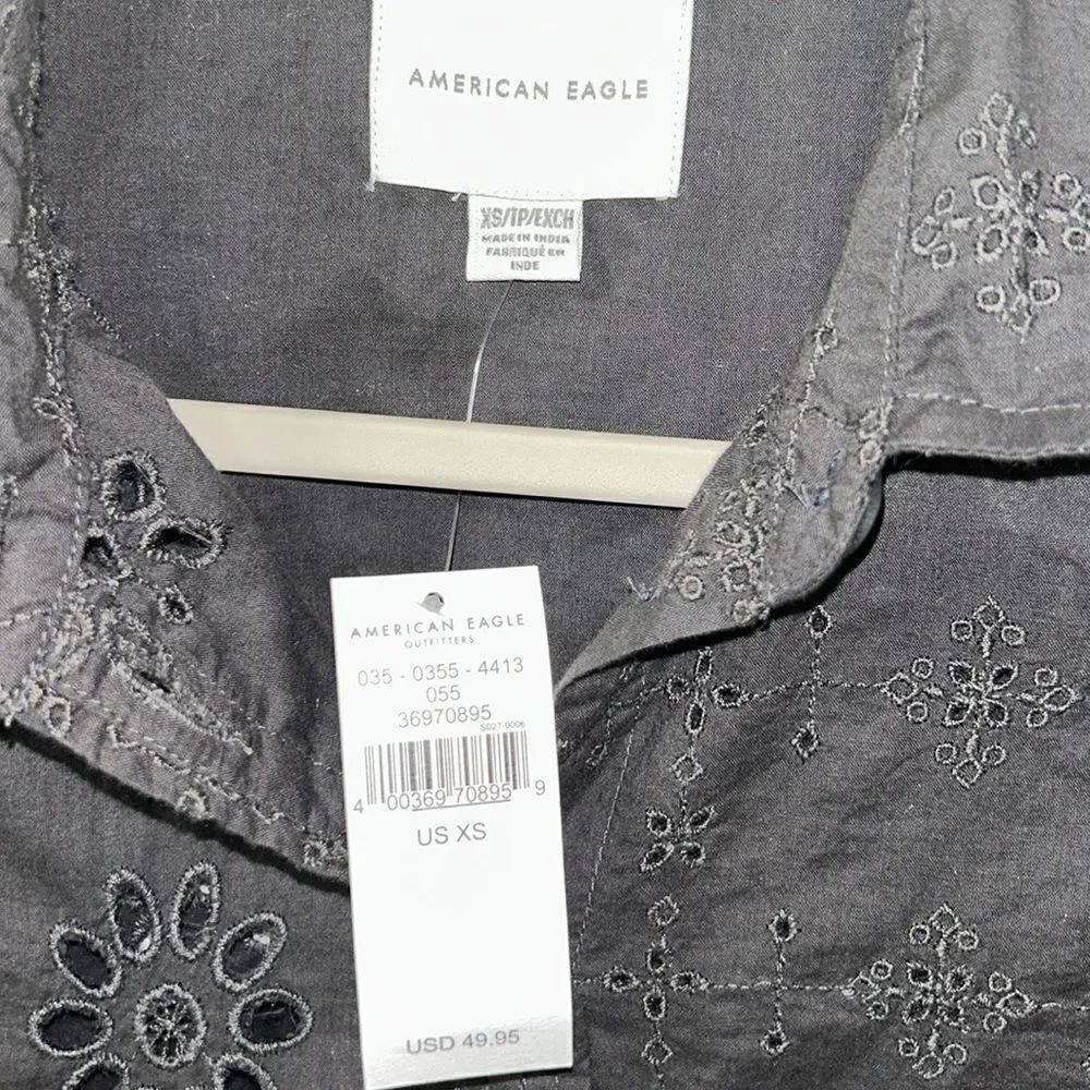 American Eagle Outfitters Black Eyelet Button Down Top(Size XS) - Picture 9 of 9